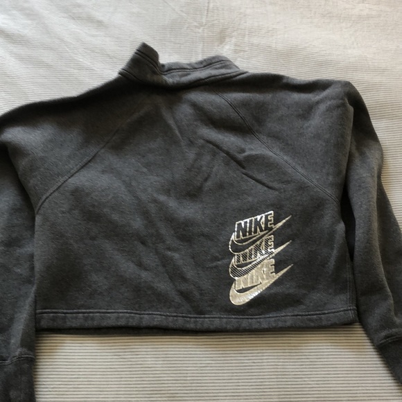 Nike crop half zip grey xs - Picture 2 of 2